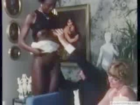 Multiethnic Triple Sex Elevate