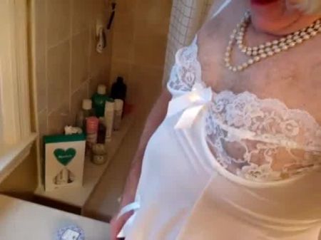 Roberta G Crossdressing Granddad Pictures Vid With Wife